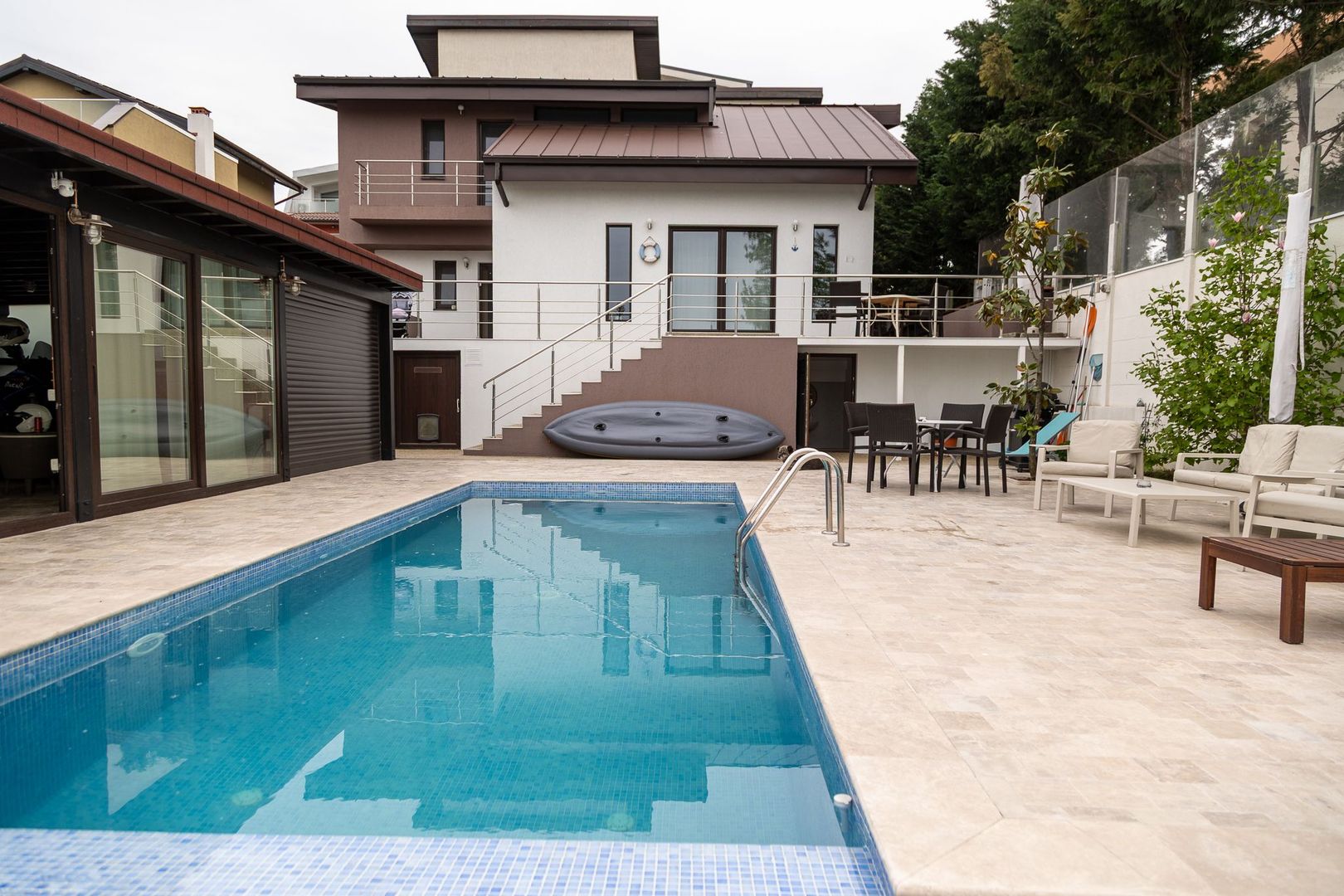 Vilă cu acces direct la lac | Piscină încălzită, sauna - Poză 14