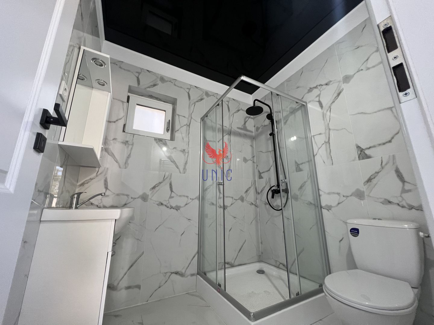 Vila Noua, Superba!! La cheie!! Bariera Valcii !! - Poză 4