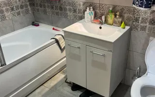 Apartament 3 camere decomandat et 1/4 2 bai loc de parcare inclus in pret - Poză 13