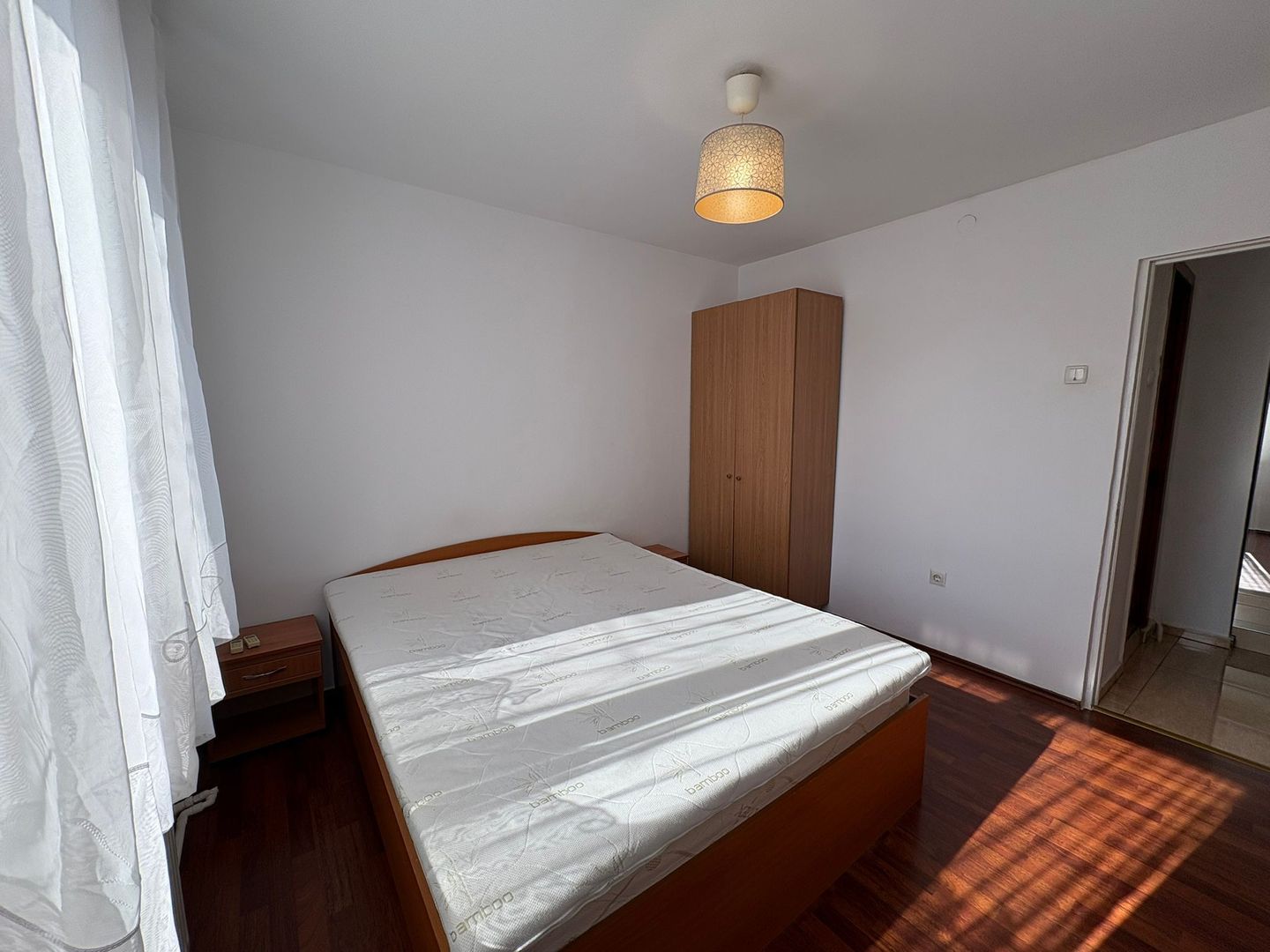 AP. 2 CAMERE P-TA SUDULUI, BUCATARIE INCHISA, MOBILAT, METROU 6 MINUTE - Poză 6