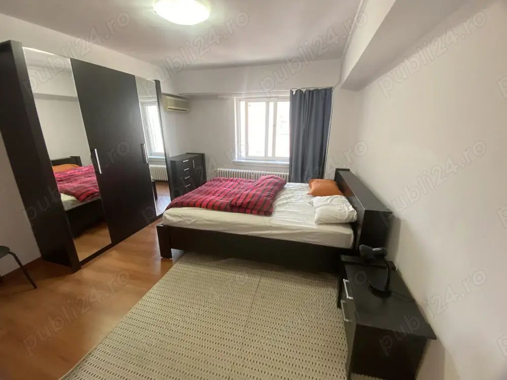 Duplex Bulevardul Unirii / Palatul Parlamentului - Poză 1
