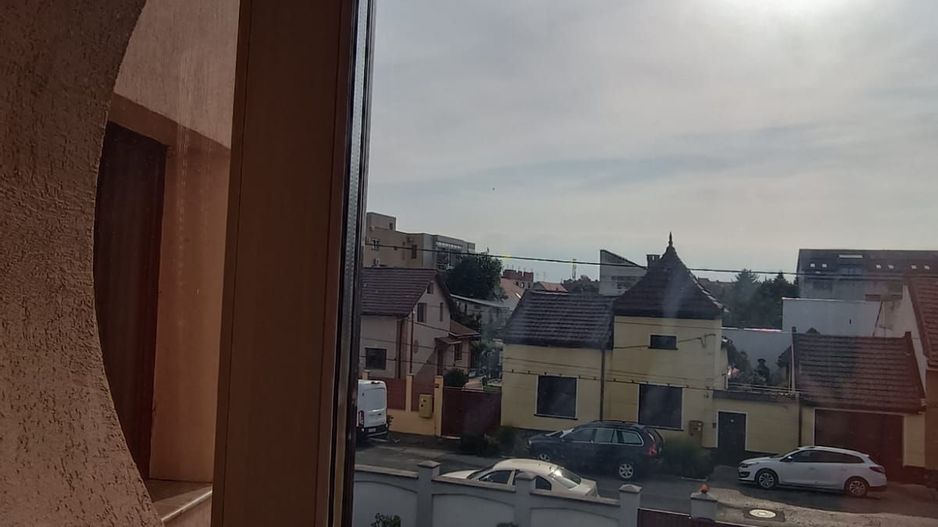 🏡 VILA DEOSEBITĂ DE VÂNZARE ÎN ARAD – ZONA CENTRALĂ - Poză 8