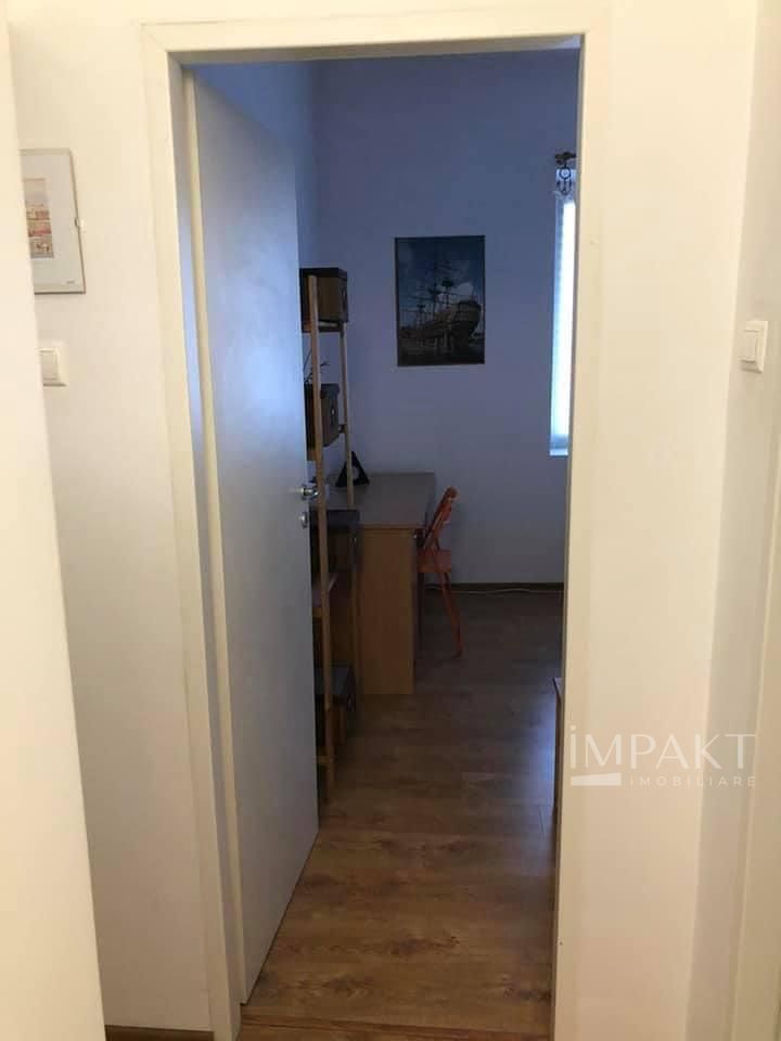 Apartament cu 2 camere langa parcul central. - Poză 8