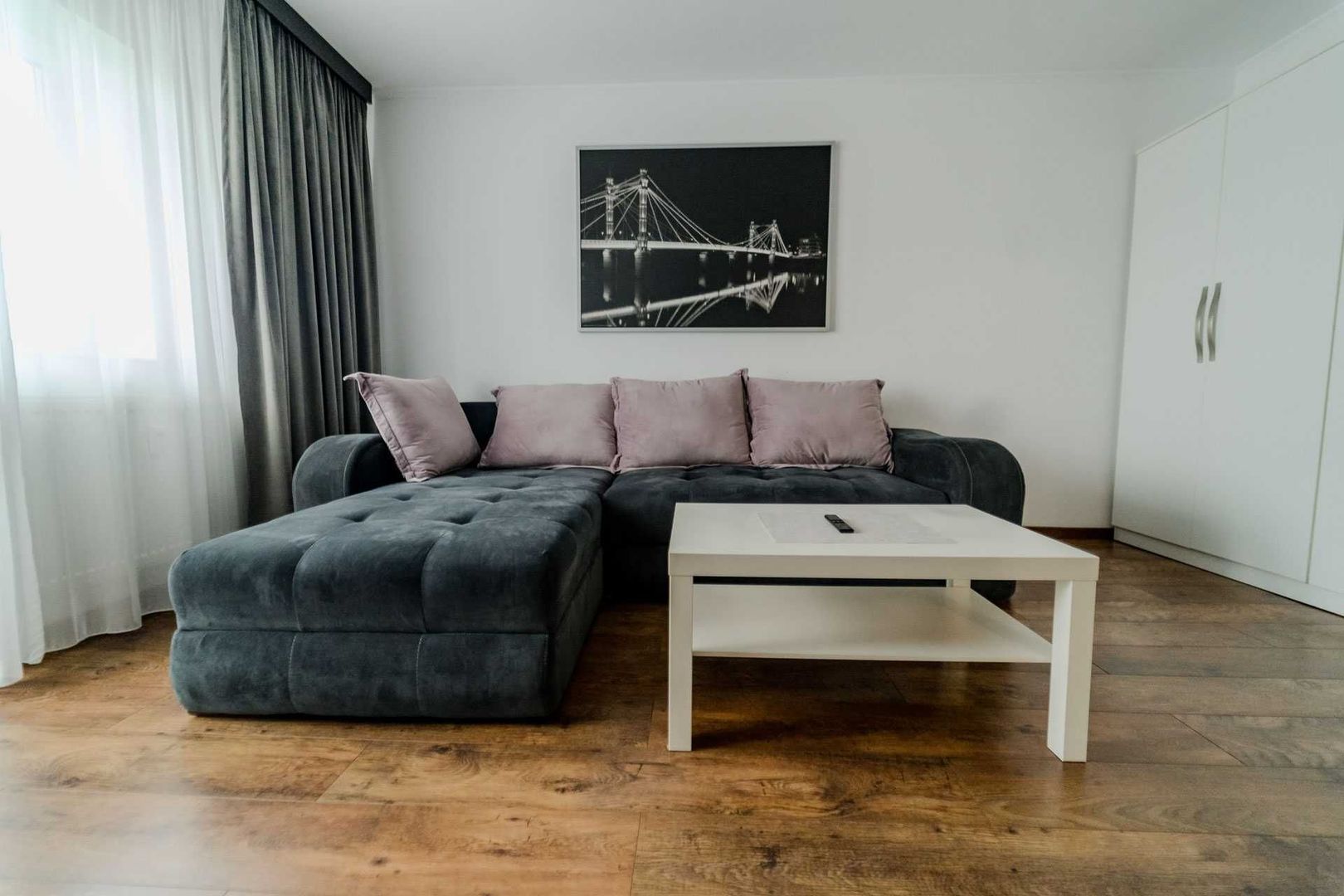 Închiriez apartament 2 camere modern, Mall Vitan - Poză 2