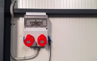 Hala de vanzare in Racari de Jos - Poză 4