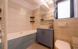 Vânzare, apartament cu 3 camere în zona Lujerului - Poză 19