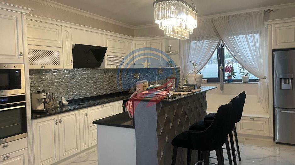 Casa Zona Liceului Pedagogic - Poză 4