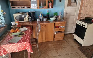 Casa de vanzare | 100 mp | 1048 mp teren | Ciugud - Poză 3