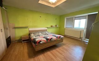 Apartament spatios cu 4 camere | Zona Sagului - Poză 4