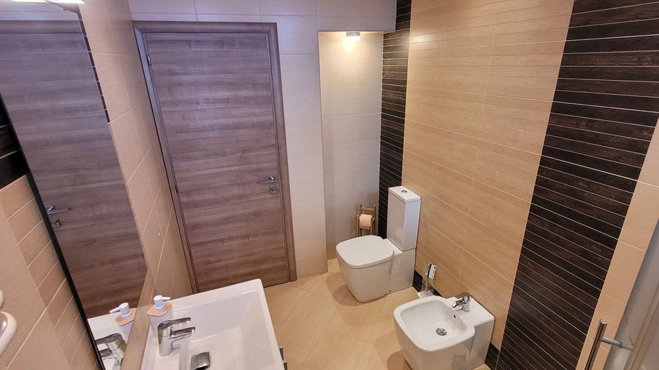 Casa complet mobilata & utilata in Cartierul Rezidential Green Valley 1500 euro/ - Poză 11