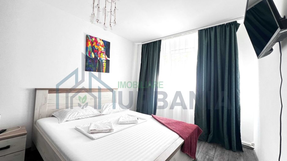 Apartament 2 camere, renovat 2026, central Podu Ros, cu loc de parcare inclus - Poză 1
