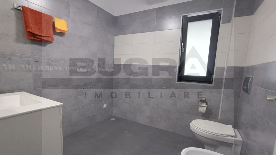 Cladire moderna, superfinisata 500 mp, teren 600 mp, 8 parcari - Poză 14