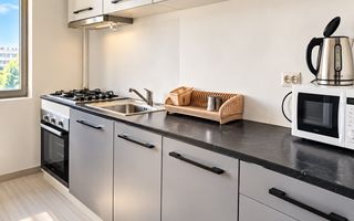 Apartament cu 3 camere - str. Domneasca, ultracentral, bloc nou - 700 euro - Poză 7