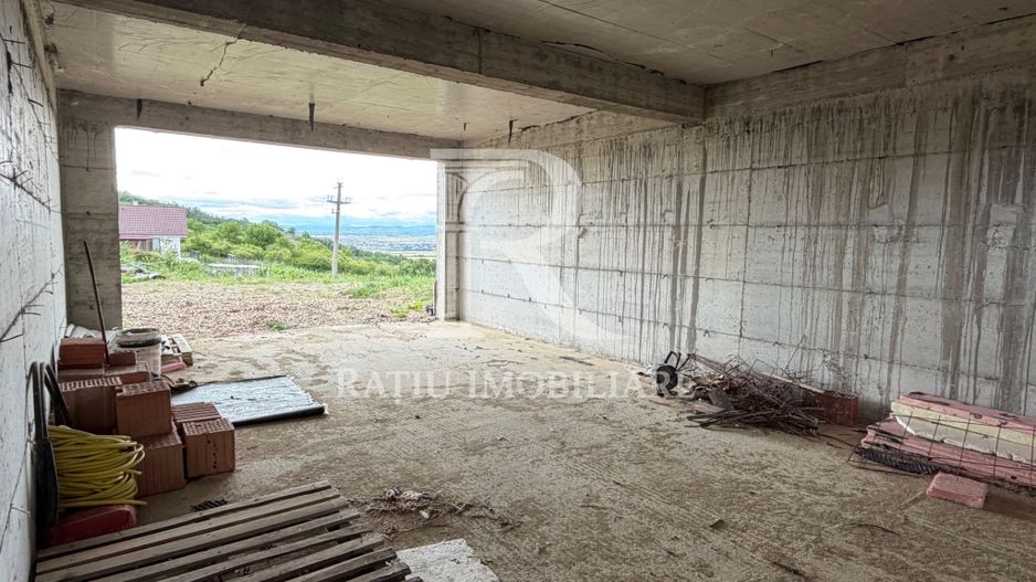 Vilă Statement cu Piscină și Design Arhitectural Spectaculos | Oradea - Poză 27