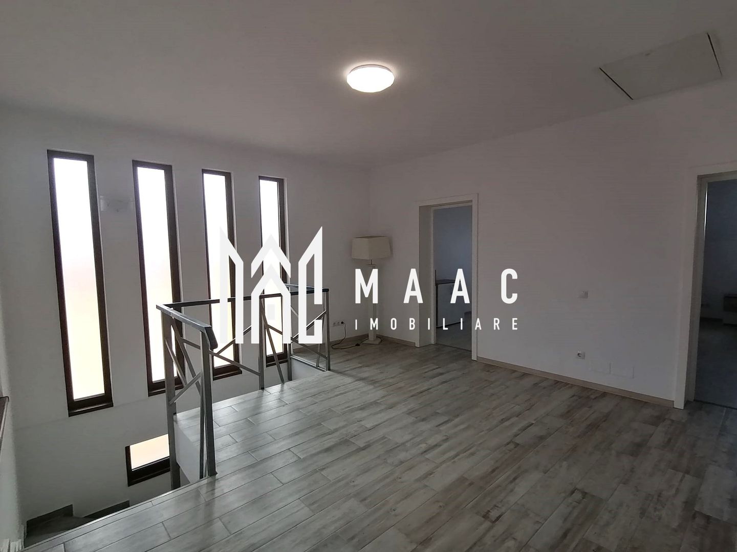 Casa individuala 5 camere I 2 bai I Garaj I Lazaret - Poză 4