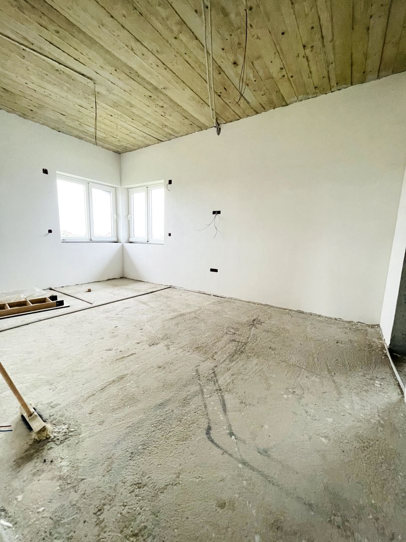 Casǎ de vânzare 7 camere P+E Sânmartin - Poză 7