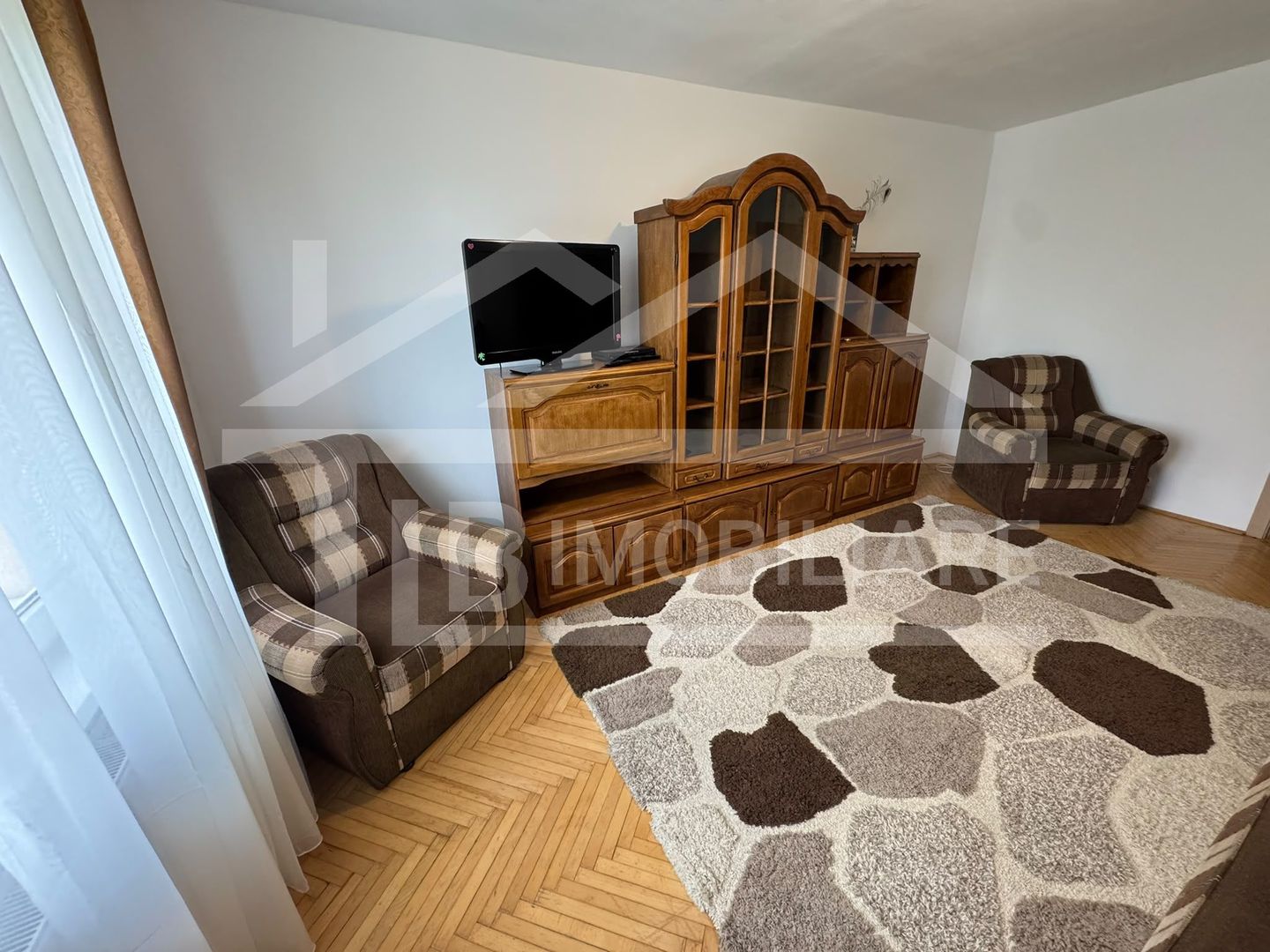 Apartament cu 2 camere, 53mp, Zona Pandurilor - Poză 2