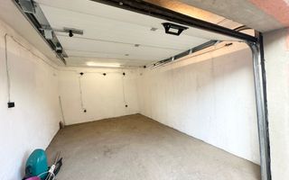 Apartament cu 3 camere, 2 boxe si garaj | Etaj 1 | Zona Fabric - Poză 15