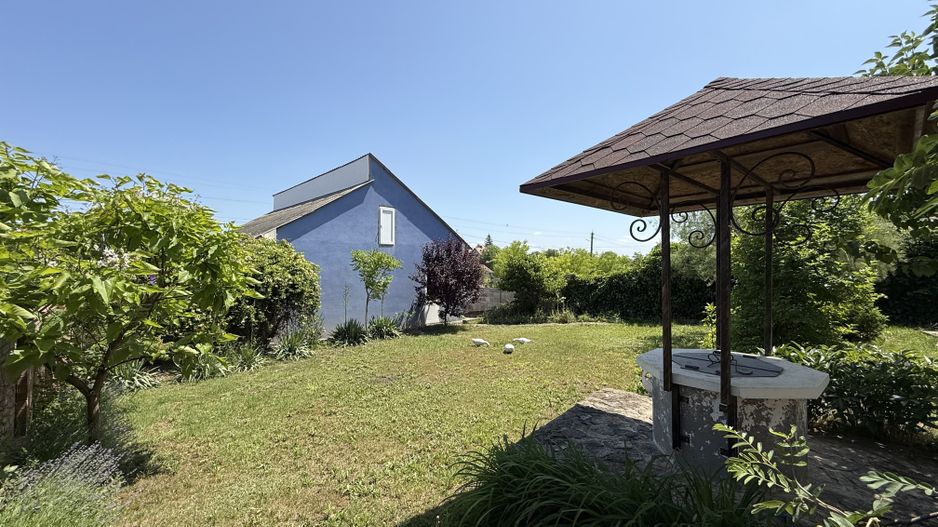 Casă de vânzare în satul Brăila, comuna Băcioi – locuință confortabilă într-un cadru liniștit și pitoresc - Poză 14