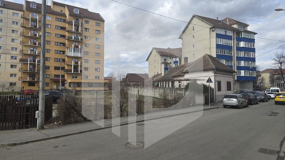 Teren intravilan 648 mp Terezian - Poză 4