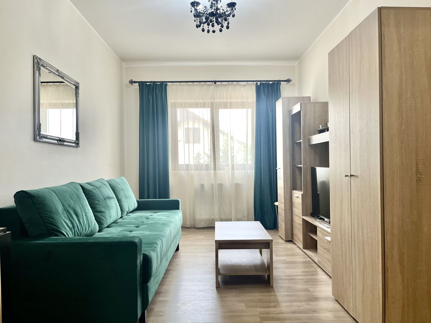 2 camere, decomandat, modern si primitor, la intrare in Dumbravita - Poză 1