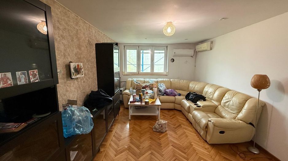 Apartament 4 camere decomandat, metrou 3 min, etaj 4/4, zonă liniștită Titan - Poză 9