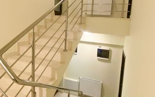 Vânzare vilă 8 camere | Grădină 500mp | 3 locuri de parcare - Poză 20