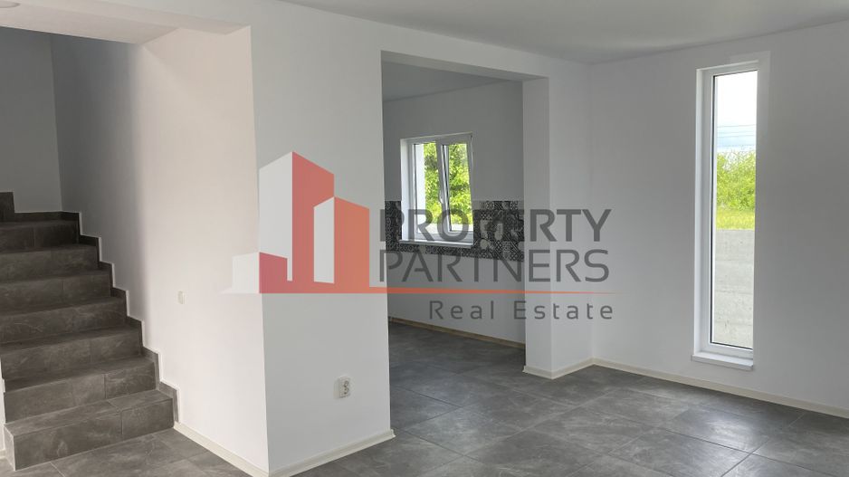 Casa P+1 in Sabareni. - Poză 3