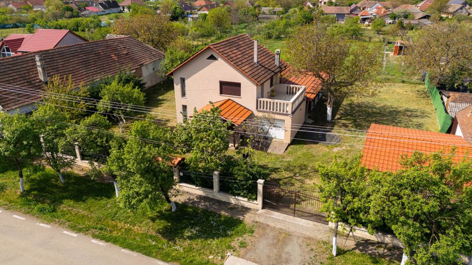 Vanzare Casa Noua Independenta Energetic în Stil Italian – Paulis - Poză 4