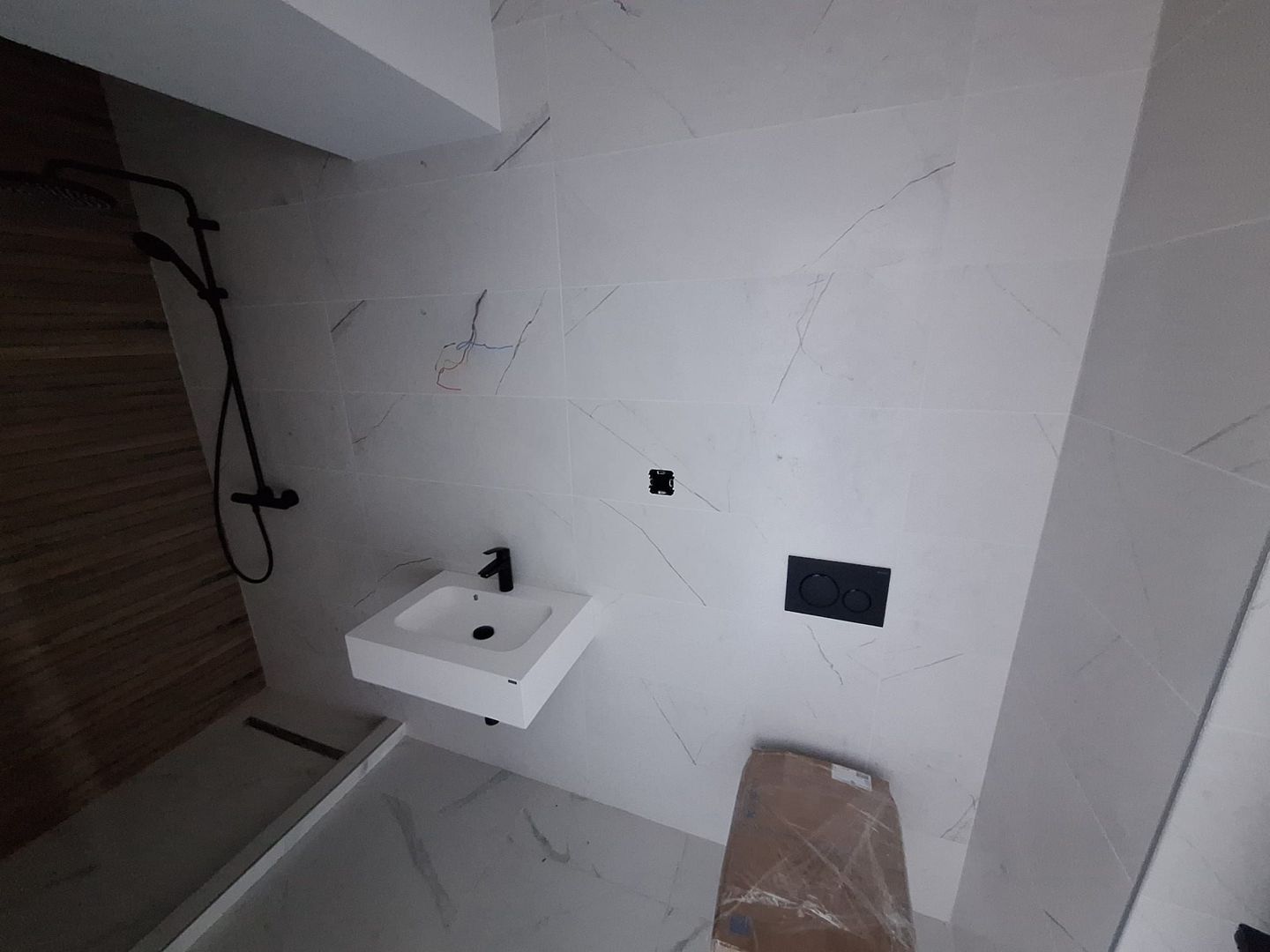 3 CAMERE - 2 BAI-2 BALCOANE - ULTRAFINISAT FINALIZAT  TITAN PALLADY - Poză 16