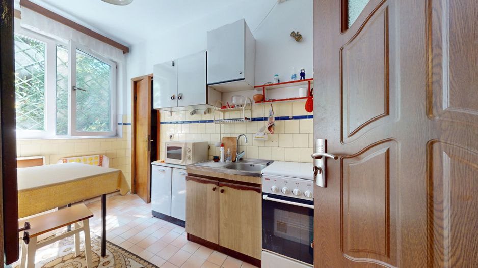Apartament 2 ,5 camere,  cu gradina,  in centrul orasului Brasov - Poză 12