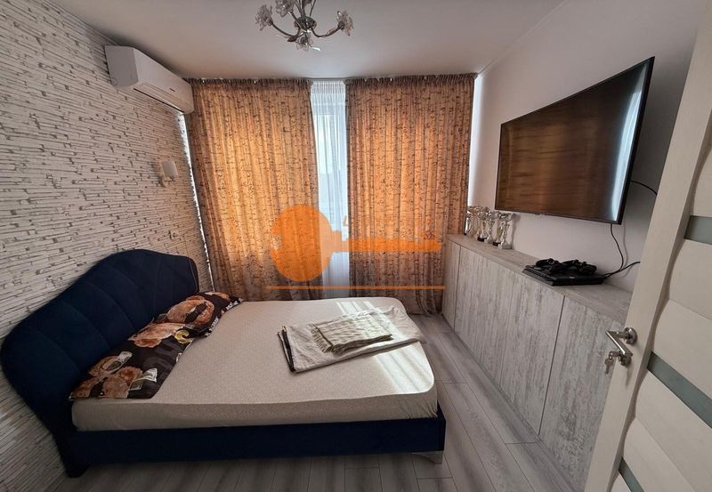 4 camere Plaza Romania - centrala proprie - renovat - Poză 4