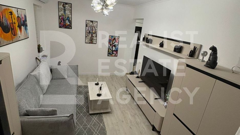 Vânzare, apartament 2 camere în zona Militari Residence - Poză 2