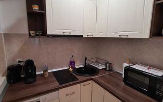 Garsonieră mobilată, zonă ultracentrală, ideală pentru regim hotelier - Poză 6