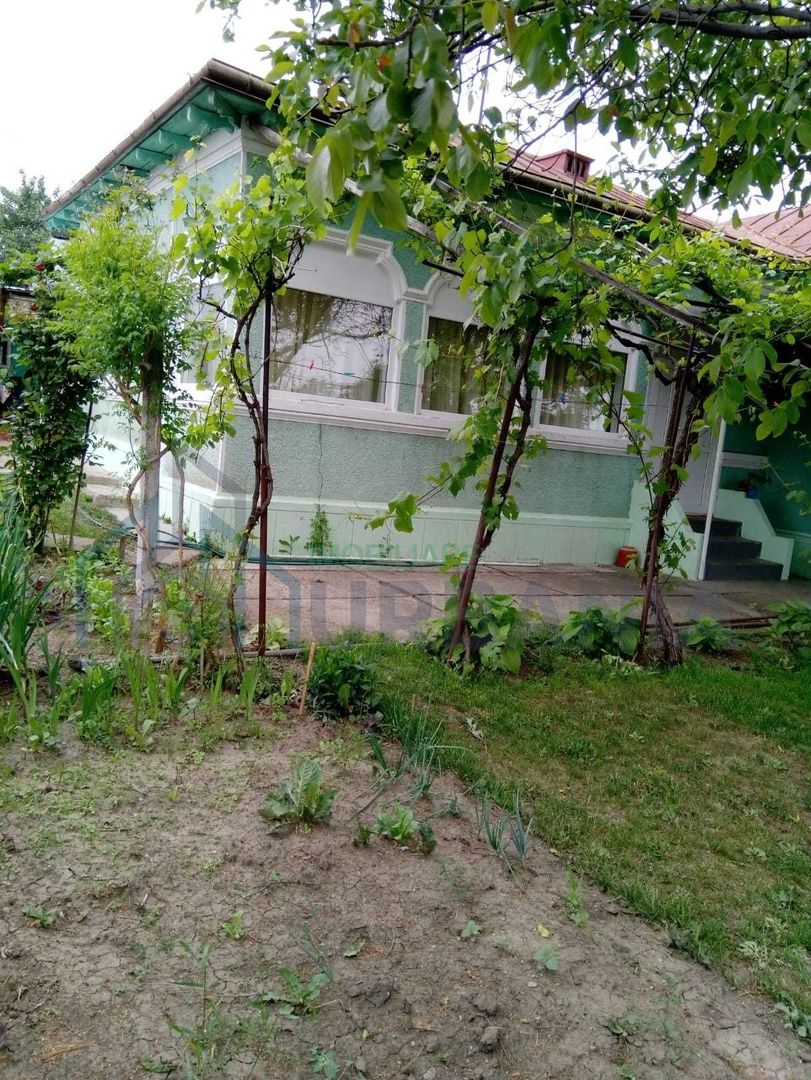 Casa de vinzare in comuna Bals (Iasi) - Poză 4