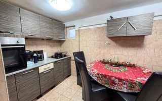 Casa individuala 5 camere plus anexe, zona Girocului - Poză 1