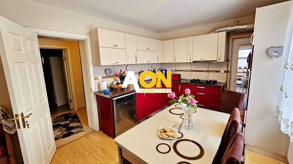 Casa 4 camere, Cetate, amplasament premium, 295 mp teren - Poză 7