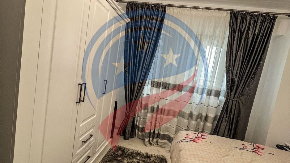 Inchiriez apartament central doua camere - Poză 4