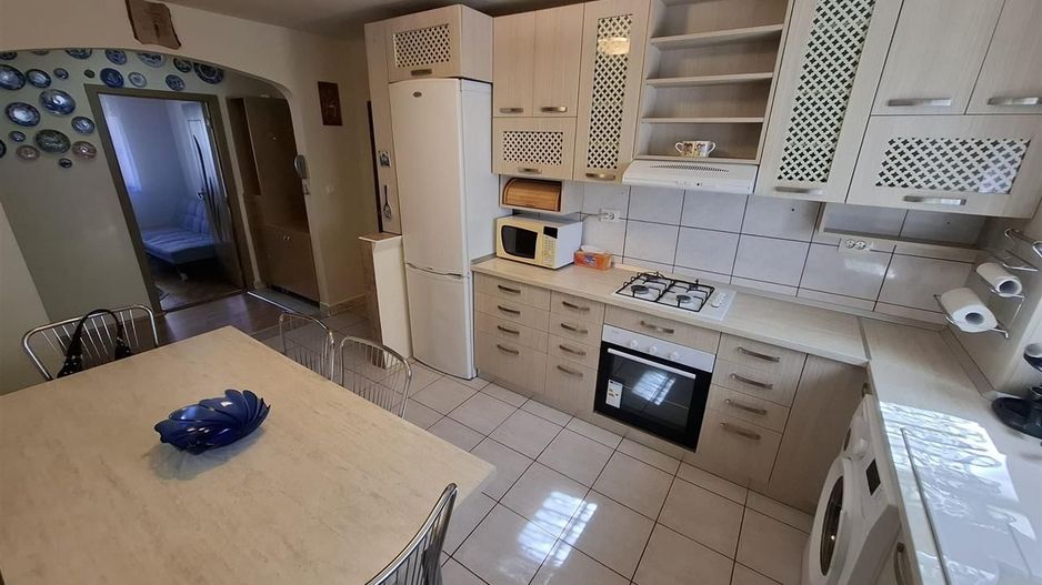 Girocului-Judetean 3 camere decomandat centrala gaz - Poză 6