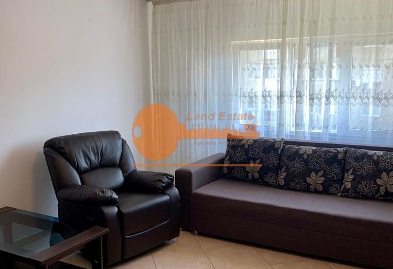 Apartament 3 camere cu centrala – 84 mp – Sebastian - Poză 1