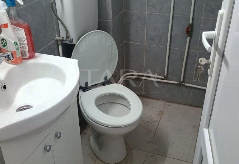 Garsonieră renovată pe strada Gârbău - Poză 3