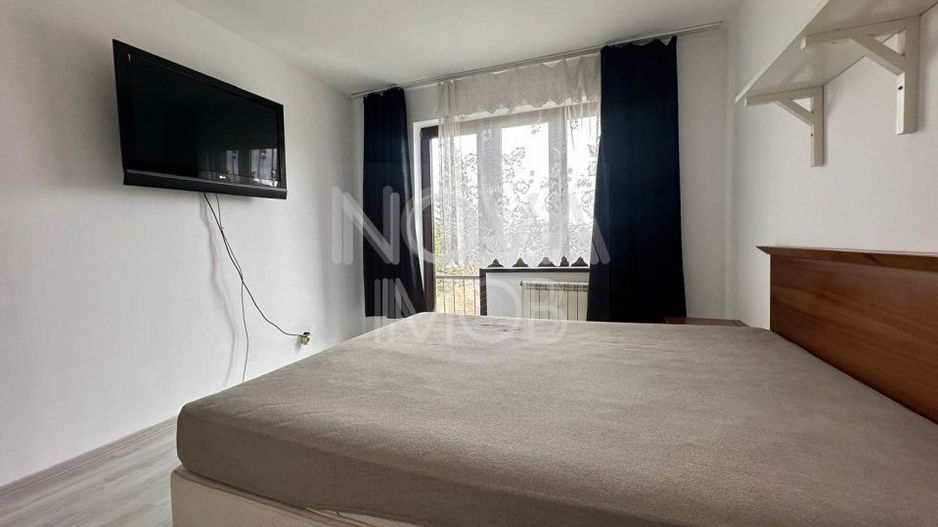 Apartament 3 camere, decomandat - Central - Poză 4
