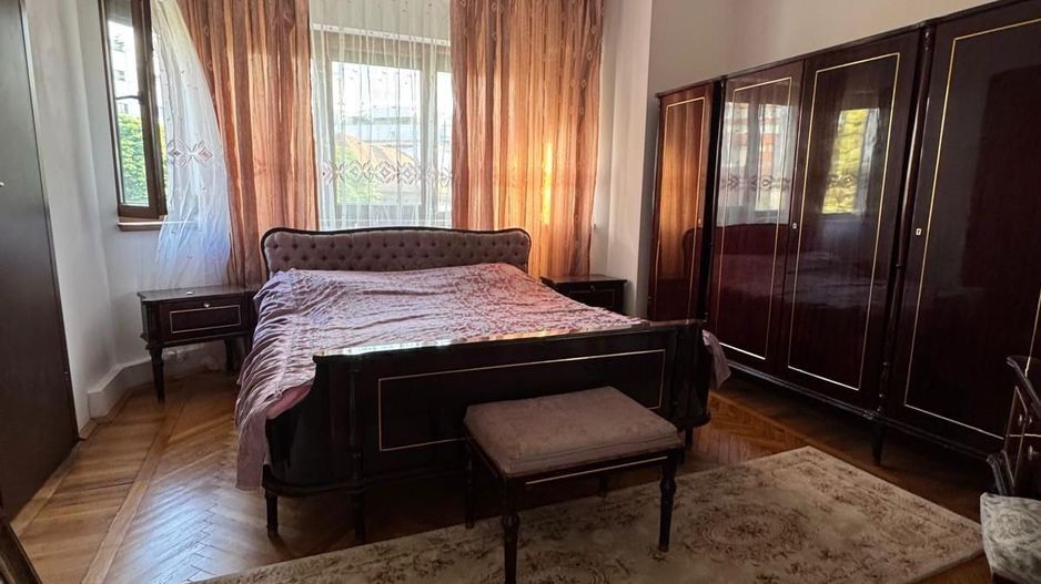 De inchiriat Apartament 3 camere in Vila, Foisorul de Foc sect 2 - Poză 2