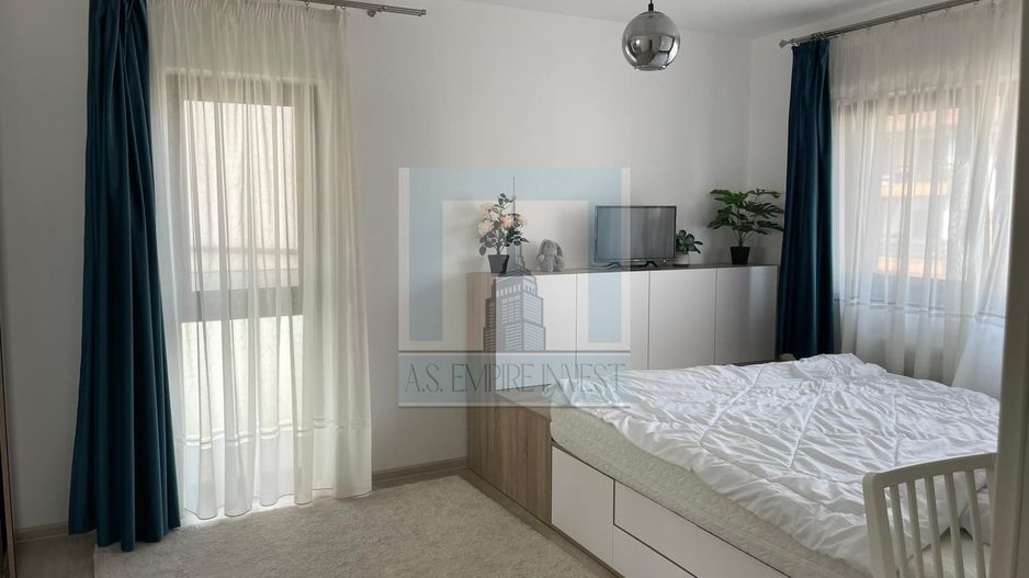 Apartament 3 camere, partia mobilat - zona Sanpetru Rezidence - Poză 2