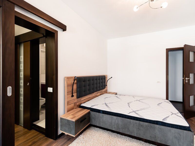 Casa Vila 4 camere || Crângași – Pod Basarab || Parcare inclusă - Poză 2