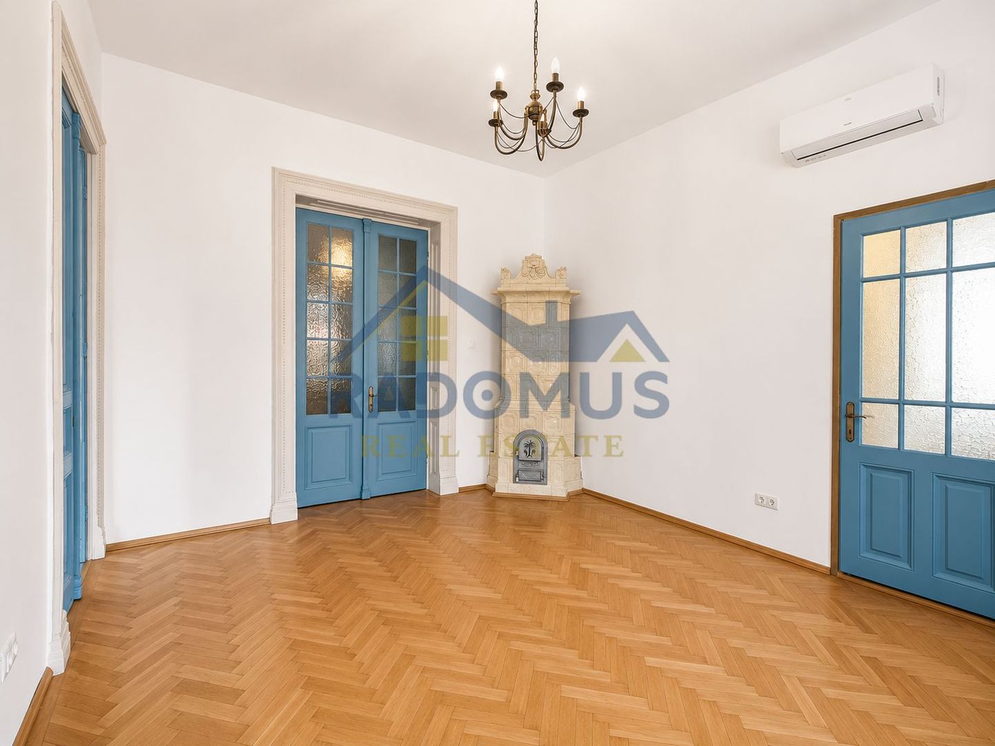 Spațiu Comercial | Centru | 3 Camere | 100 mp | Etaj 500/ Mansarda 400 - Poză 5