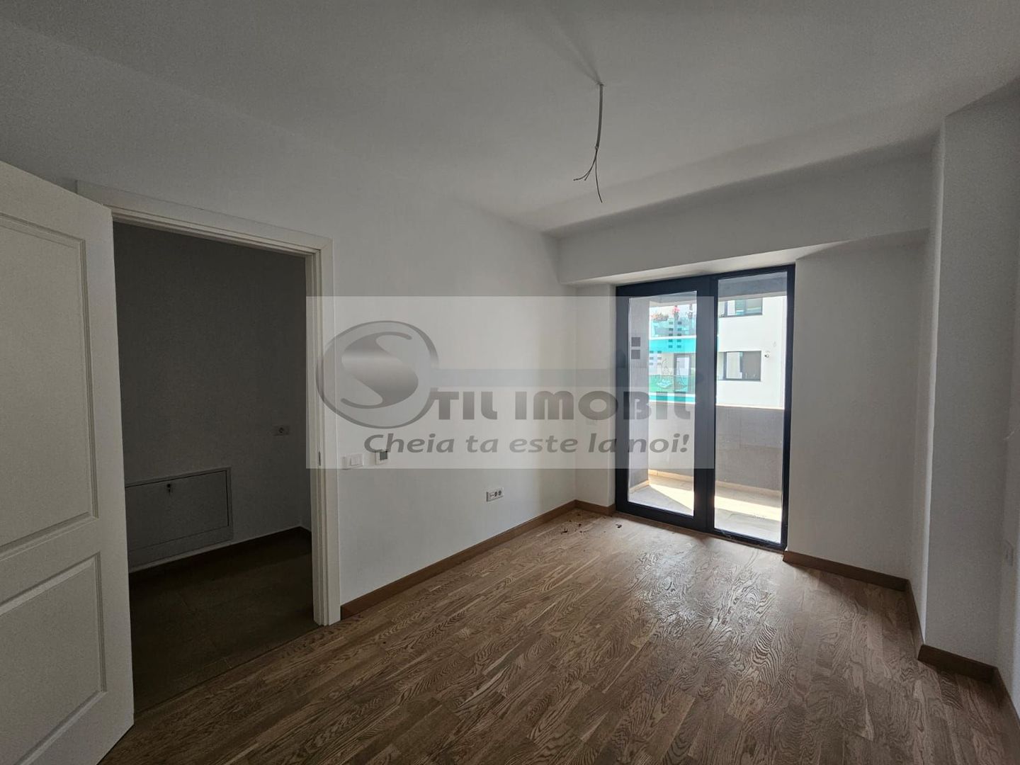 INTABULAT! Apartament cu 2 camere decomandat Pacurari 65mp - Poză 4