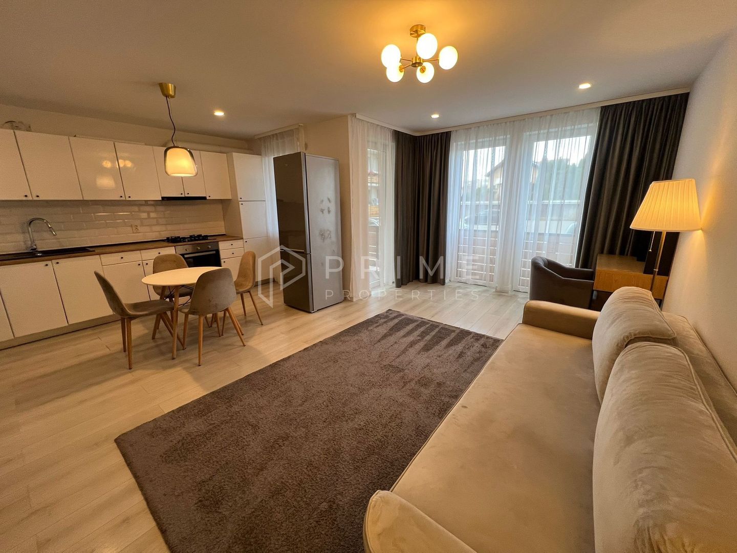 Apartament amenajat modern cu 2 camere de închiriat, în Unirii - Poză 3