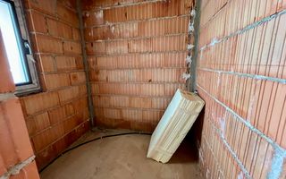 Casa individuala - 125mpu și 270mp curte | Sura Mica - Poză 6
