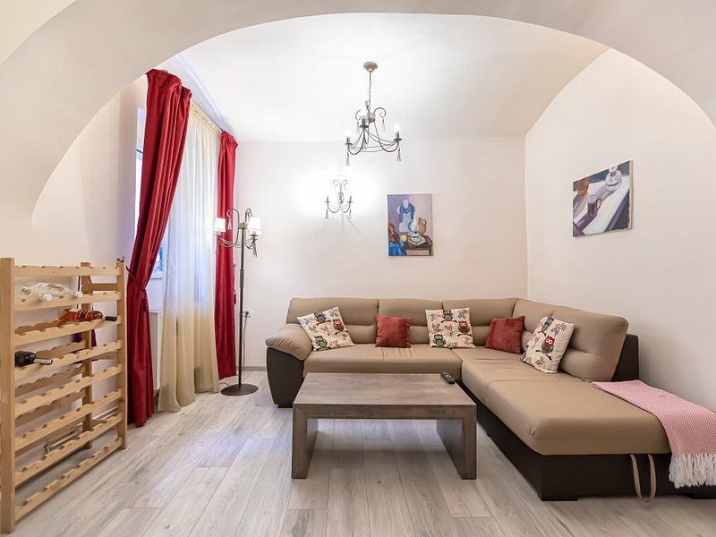 COMISION 0% | Apartament 2 camere de închiriat | Centrul Istoric, Str. Nicolae B - Poză 2